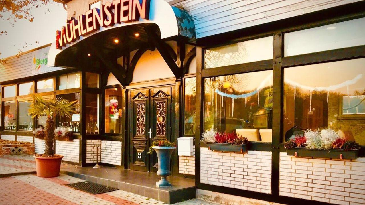 Teramo Restaurant Hotel Muehlenstein Bienenbuettel エクステリア 写真
